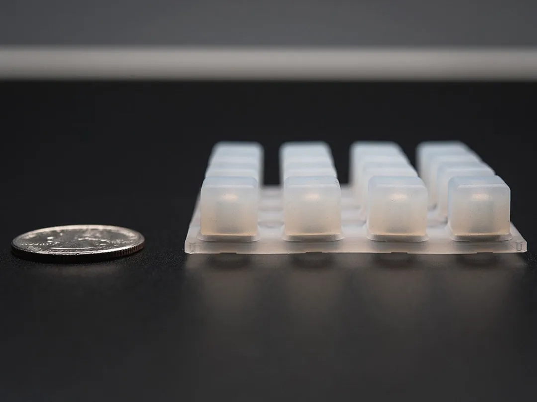 Adafruit Silicone 4x4 Button Keypad 1611 - Meerkleurig