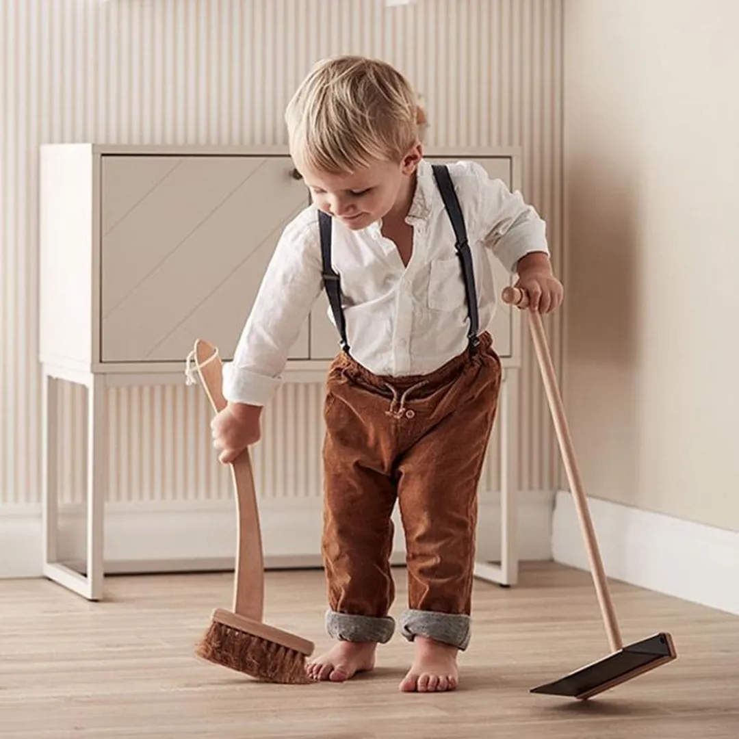 Kids Concept Brush and Dustpan BISTRO - Hout
