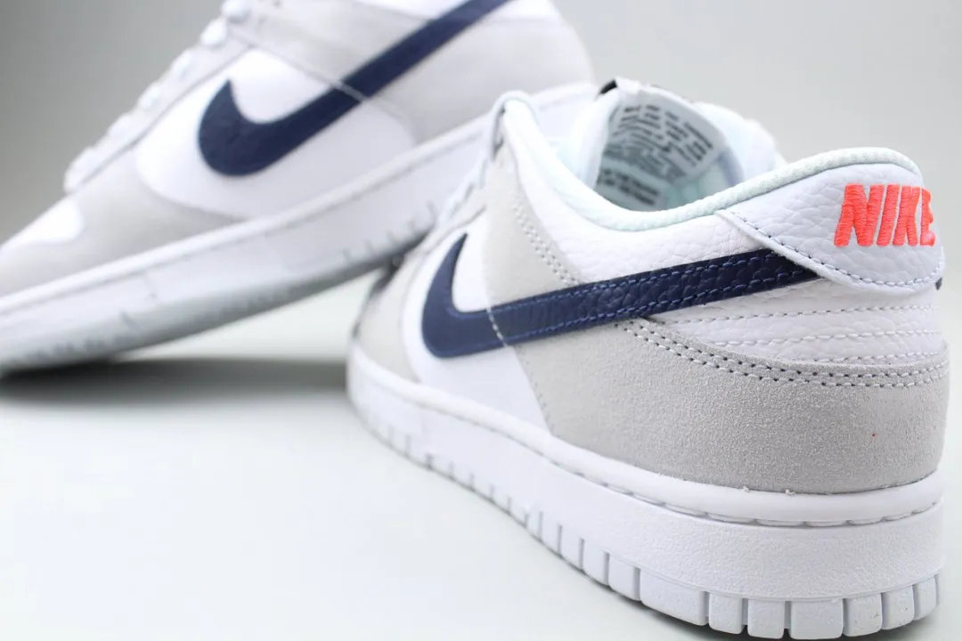 Nike Dunk Low Mini Swoosh FJ4227-001 - Sneakers - Maat 44 - Grijs