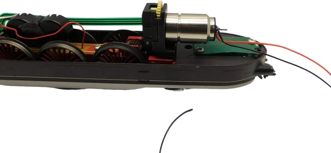 Märklin HMT005 Ombouwset BR 61 H0 - Goud/Paars/Zilver