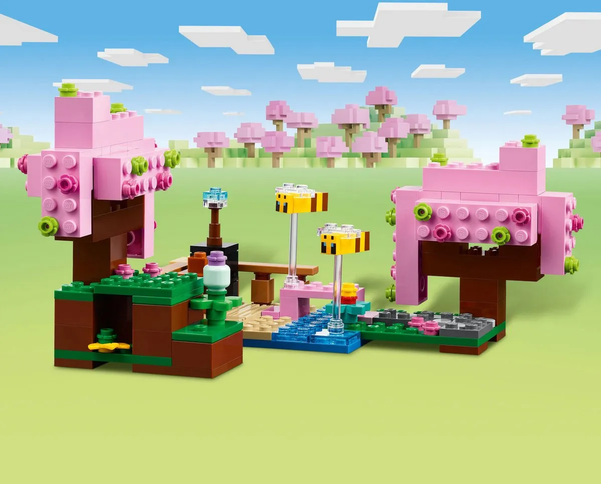LEGO Minecraft De Kersenbloesemtuin 21260 - 304 Stukken