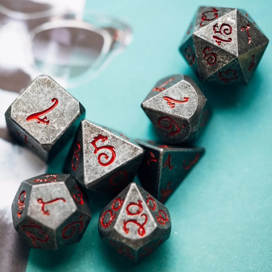 Lapi Toys D&D Metaal Polydice Set 7 Stuks - Grijs/Rood