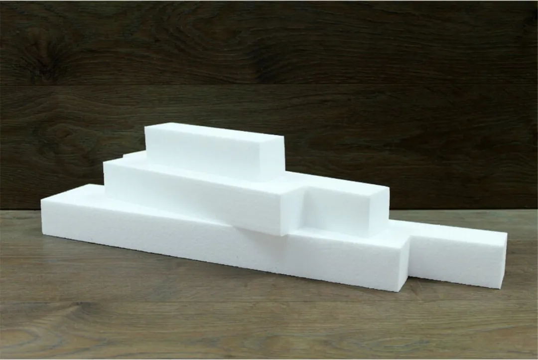 Bellatio Design Piepschuim Staaf 40x5cm Wit