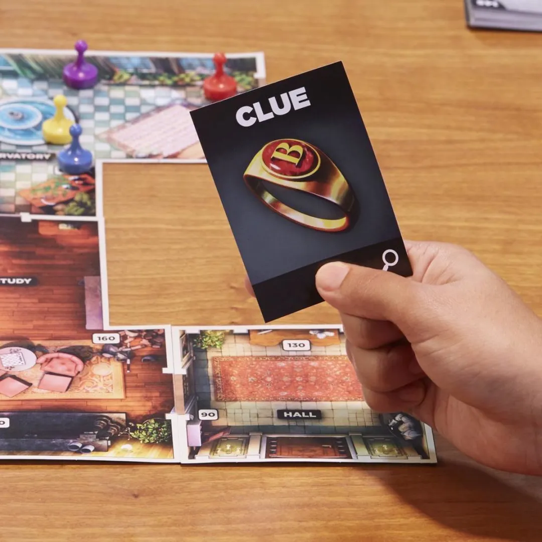 Hasbro Cluedo Escape Verrat in der Villa F5699100
