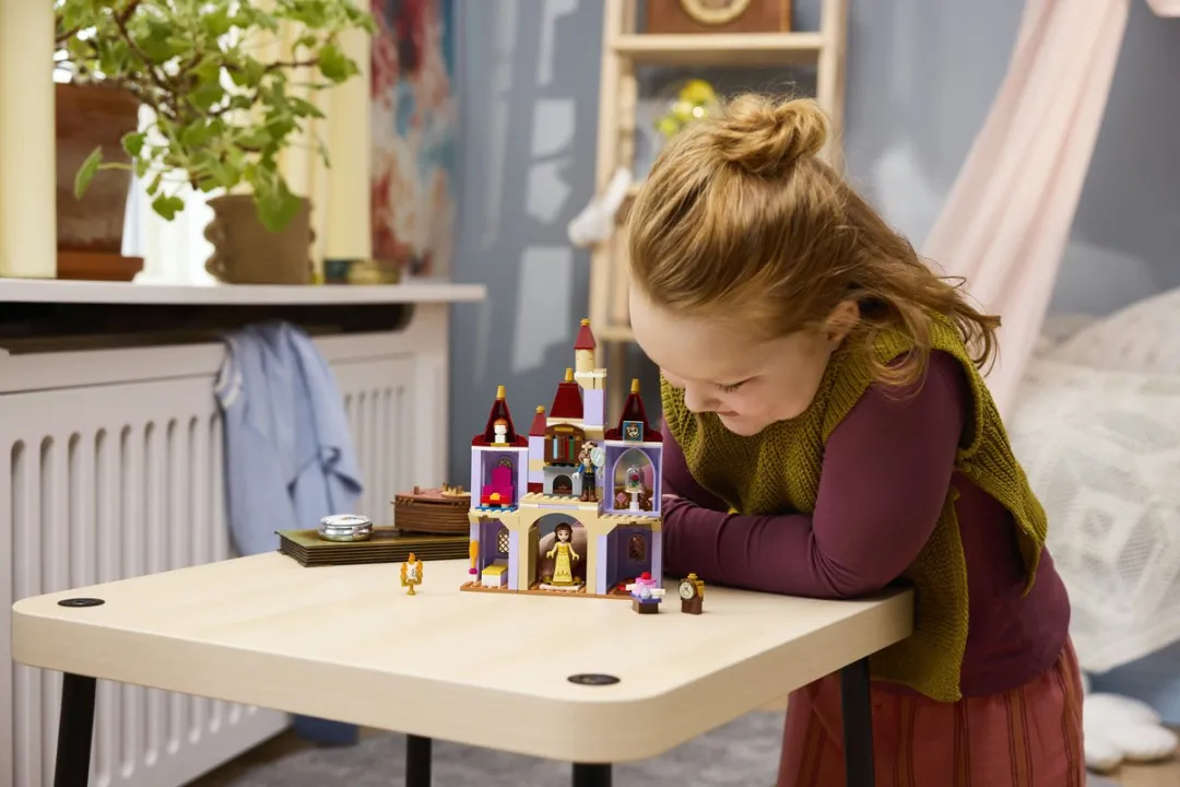 LEGO Disney Princess Het Betoverde Kasteel 43289 - 254 Stukken - Multicolor