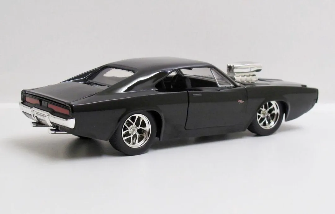 Jada Toys Dom's Dodge Charger R/T 1/24 - Zwart