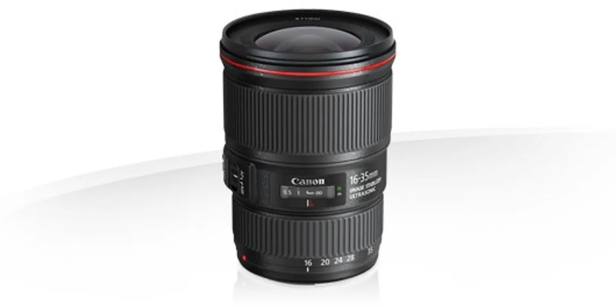 Canon EF 16-35mm f/4L IS USM - 77mm - Zwart