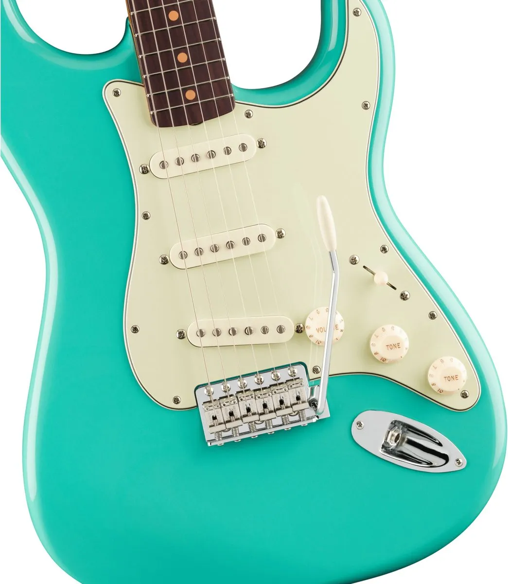 Fender Vintera III Early '60s Stratocaster ST-Style - Seafoam Green