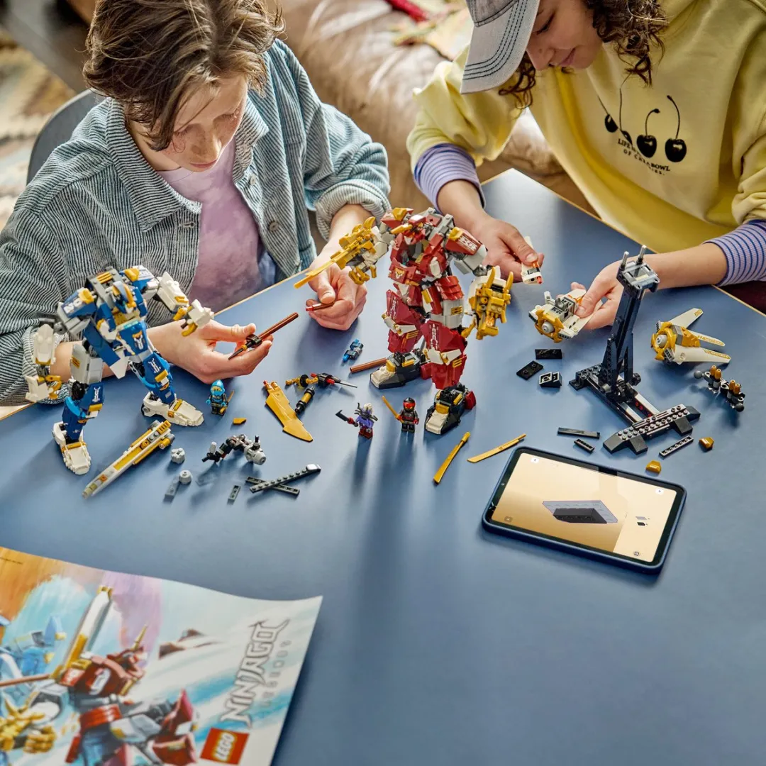 LEGO Ninjago De Twee Torenhoge Mecha 1707 Stuks - Meerkleurig