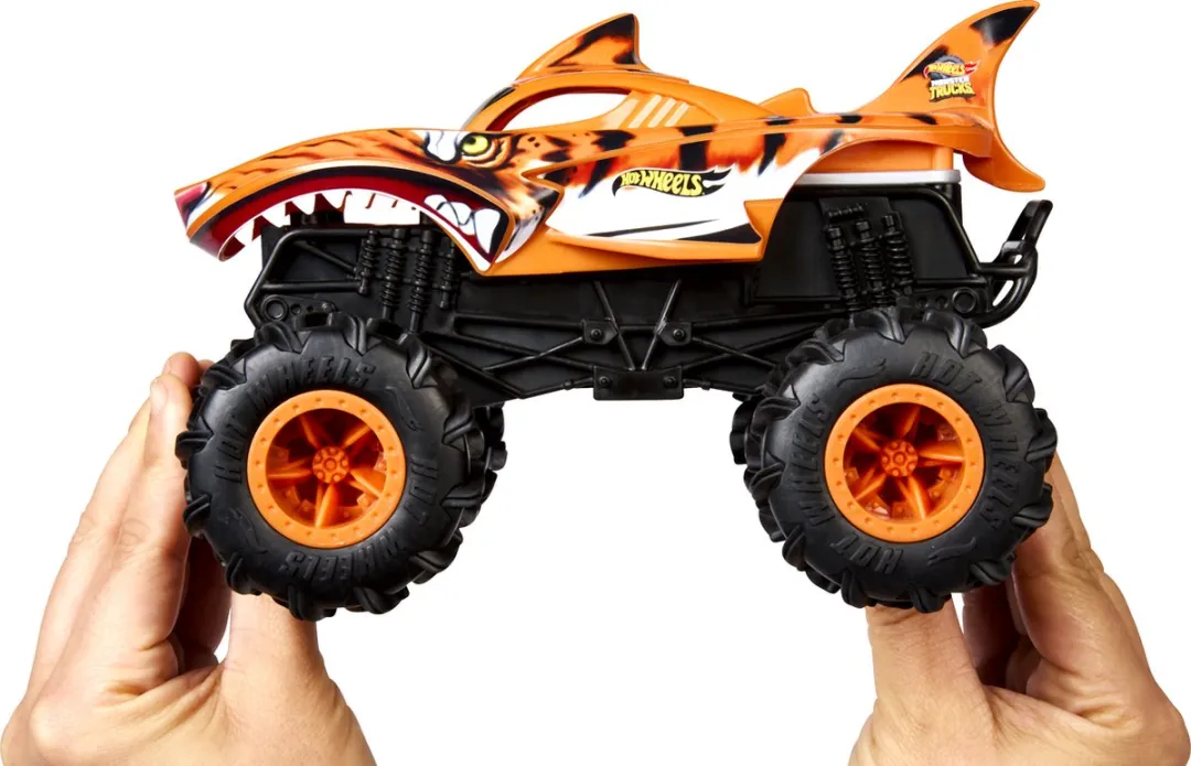Hot Wheels HW TIGER SHARK Monster Truck RC - 2 AA
