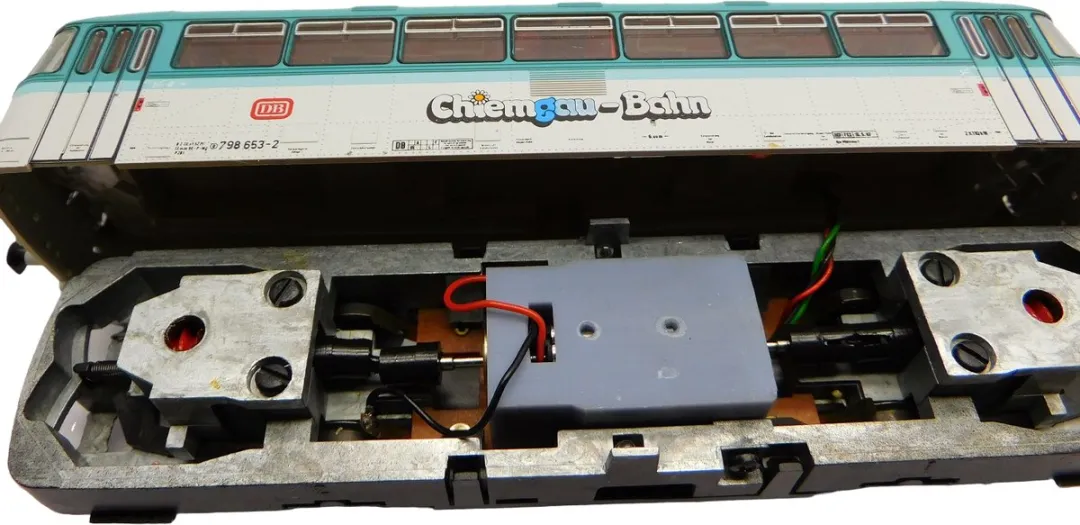 Roco HR013F Micromotor Ombouwset H0 - o.a. BR 104/740/E44