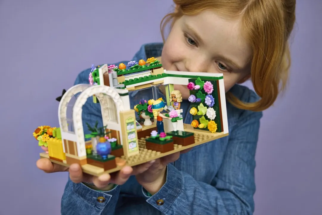 LEGO Friends Creatieve Bloemenwinkel 42693 - 377 Stukken
