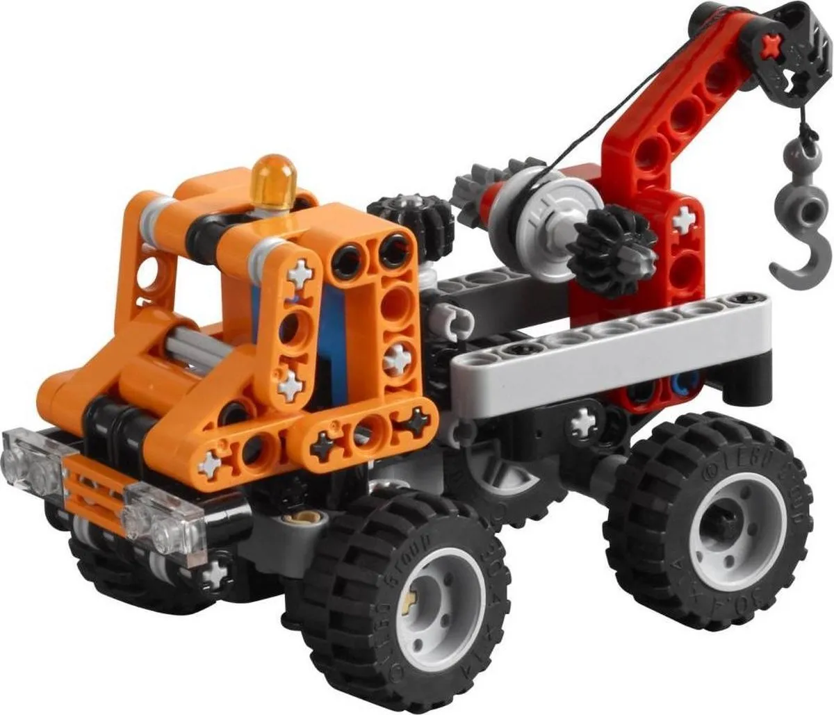 LEGO Technic Mini Takelwagen 9390 - 136 Stukken
