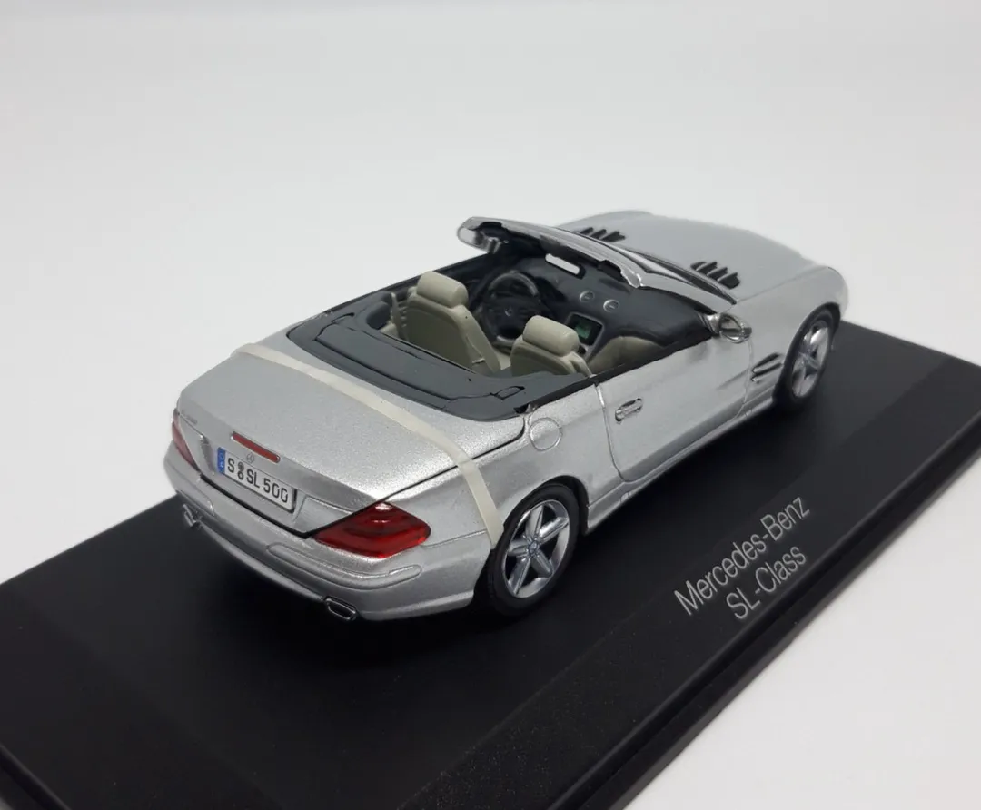 Mercedes-Benz S-Class 500 SL S4304000 - Grijs