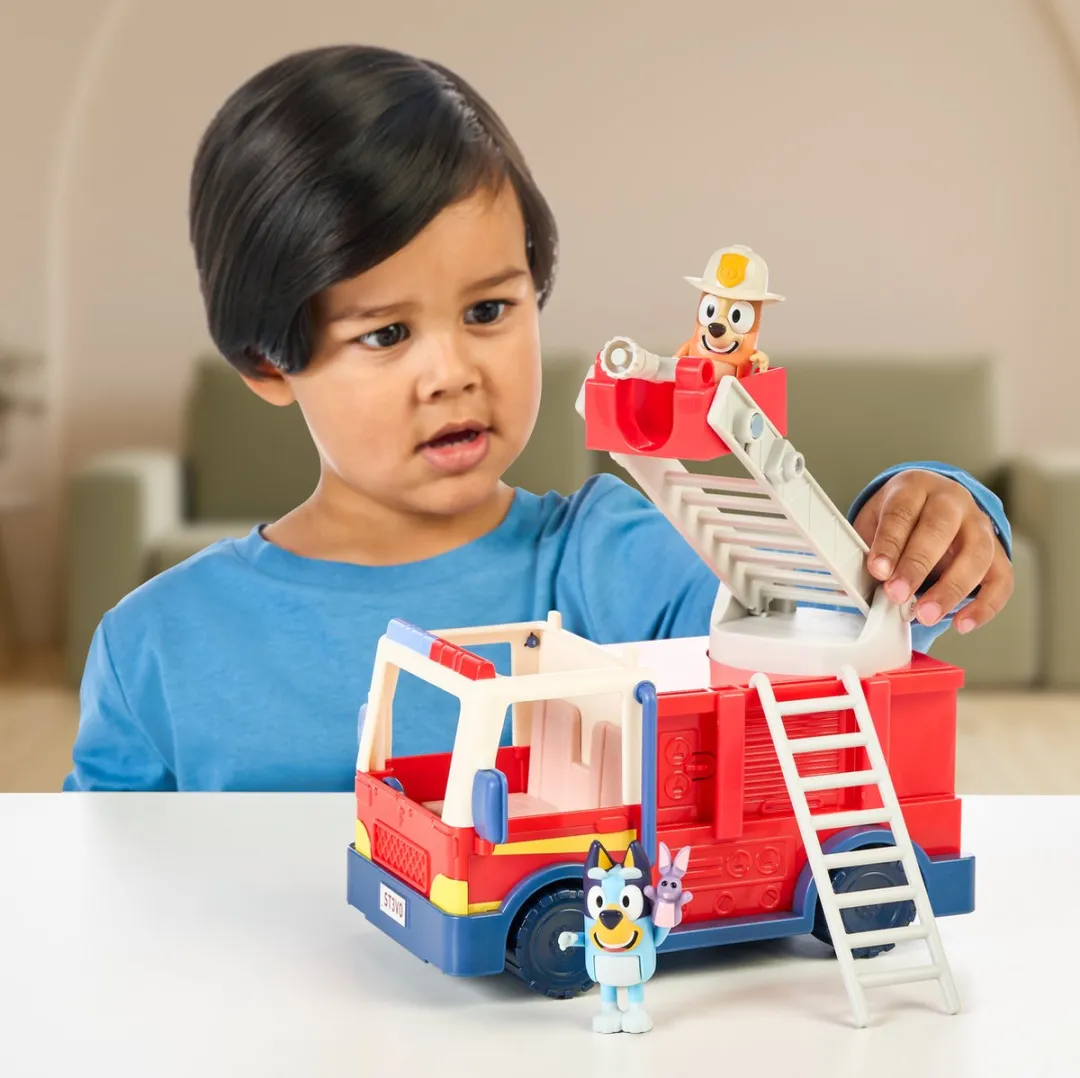 Moose Toys Bluey Brandweerwagen Speelset MS17610 - Rood