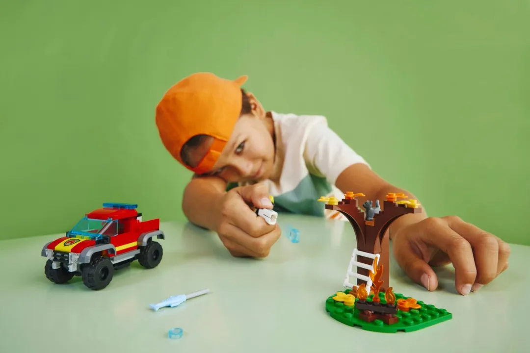LEGO City 4x4 Brandweertruck 60393 - Meerkleurig