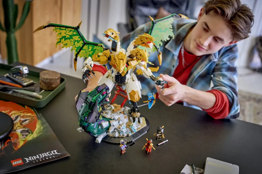 LEGO Ninjago Ultra Drakenstrijd 71872 - 2178 Stukken - afbeelding 6 van 6