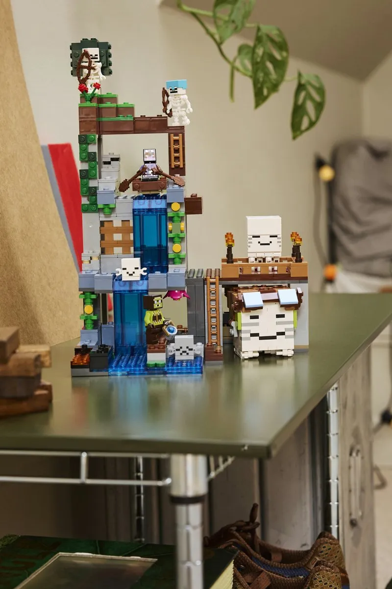LEGO Minecraft Ghast-Huis 21597 - 754 Stukken - Meerkleurig
