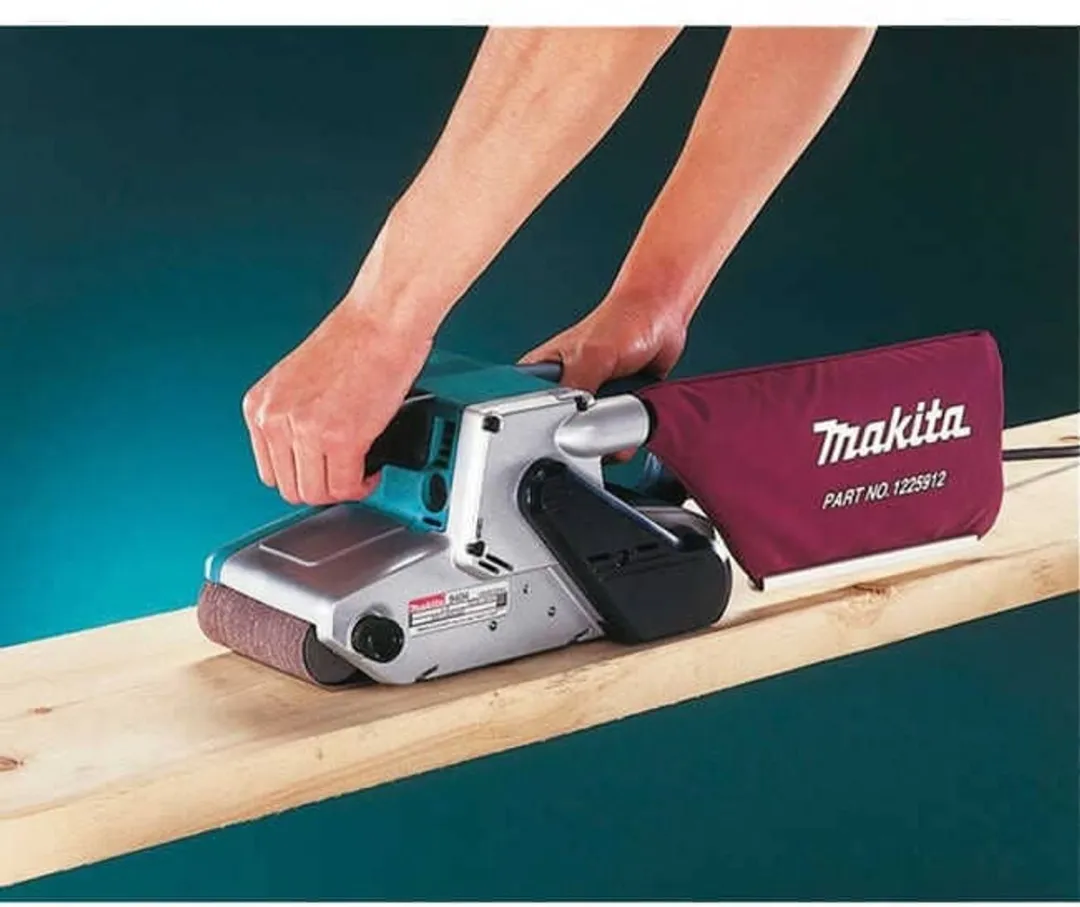 Makita 9404 Bandschuurmachine 1010W - 100x610mm