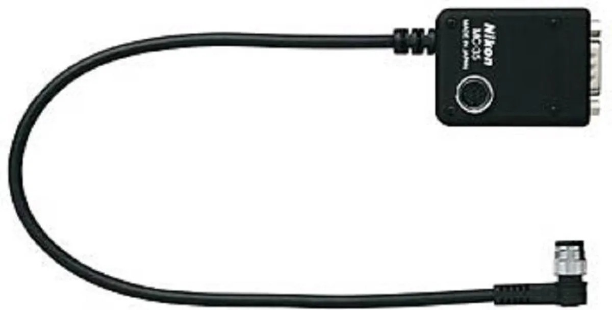 Nikon MC-35 GPS Adapterkabel