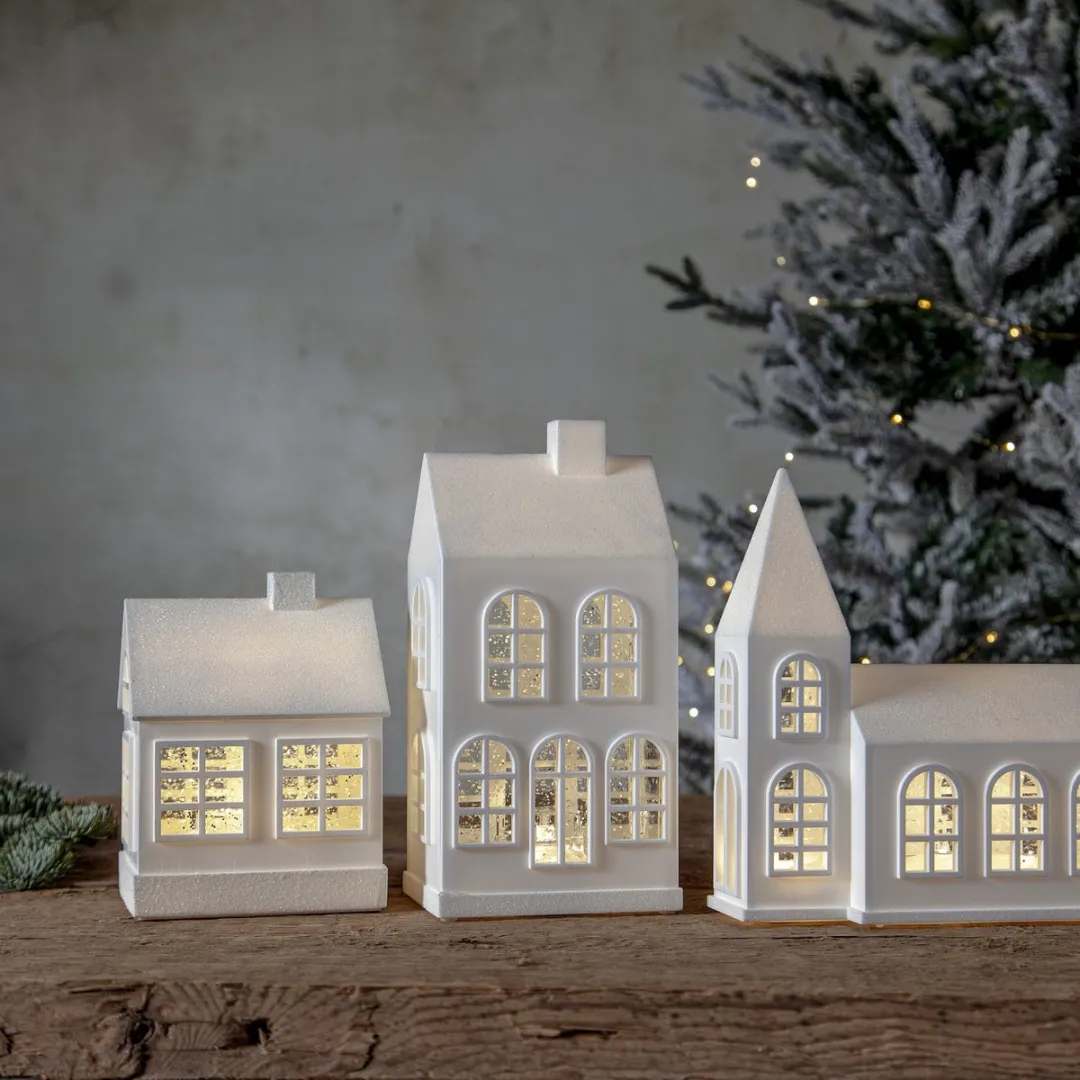 Star Trading LED Kerk Vinter H20,5cm - Warmwit Glitter