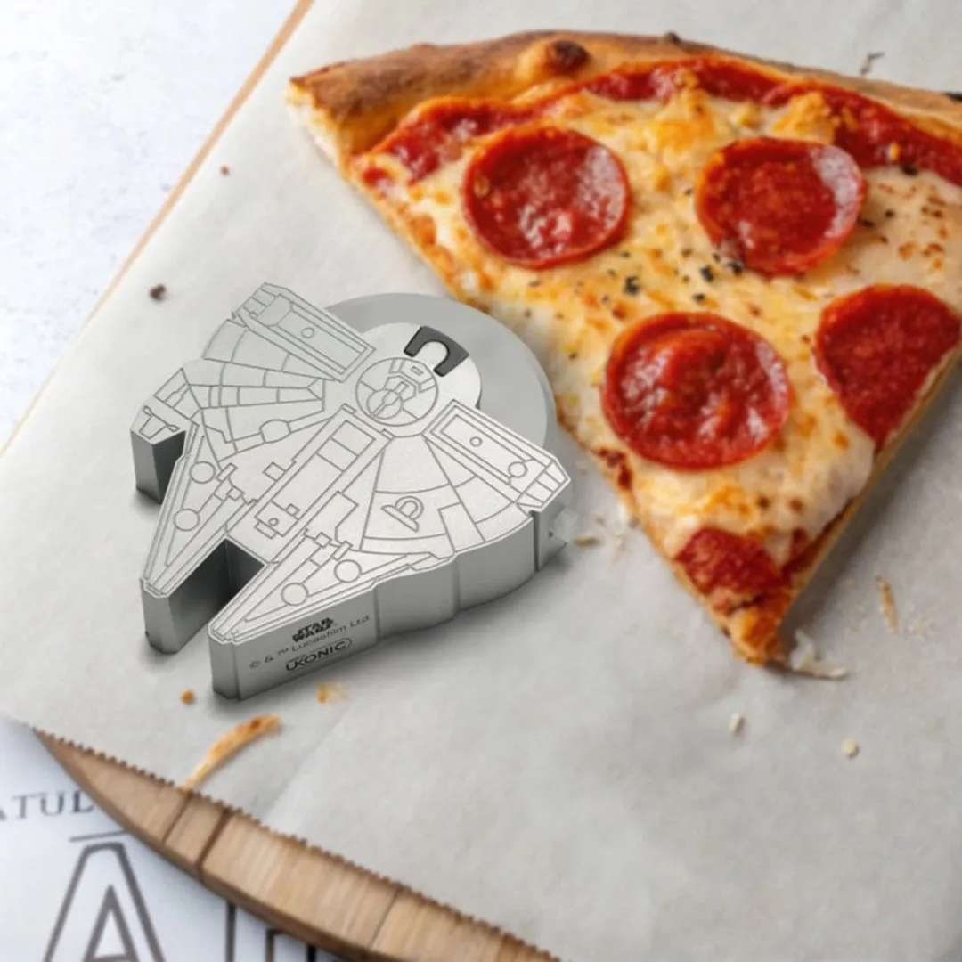 Star Wars Pizza Cutter Millennium Falcon - Zilver