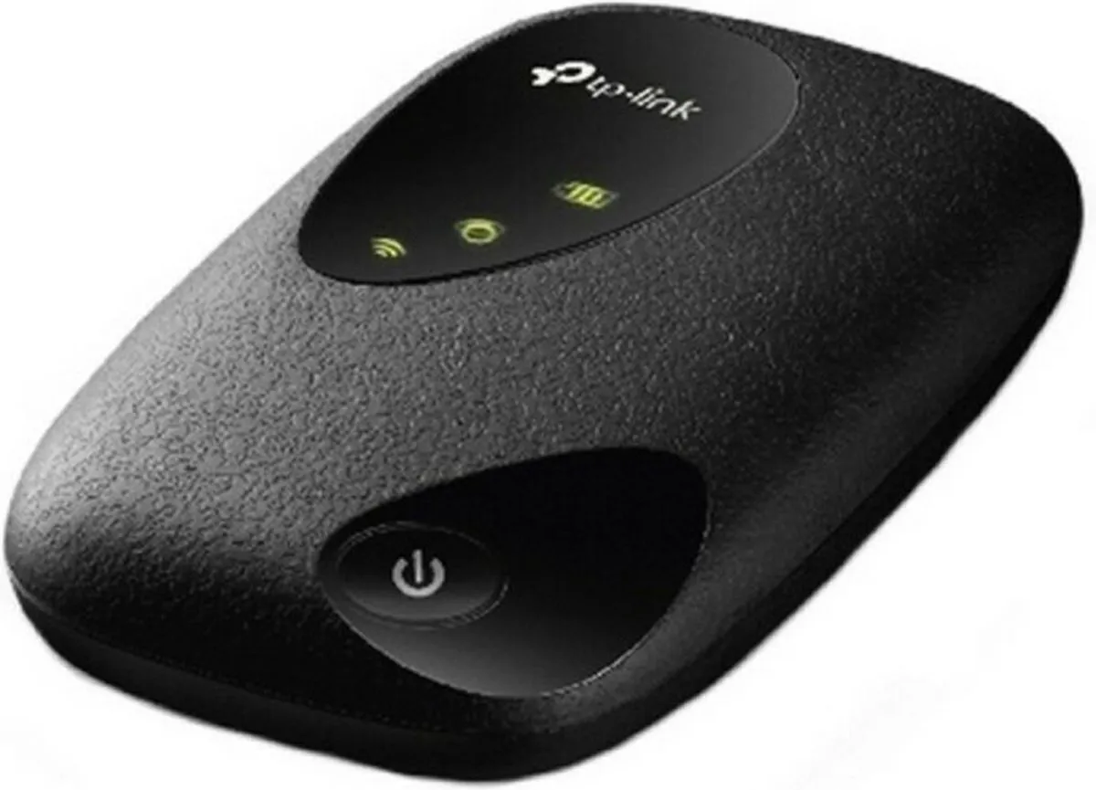 TP-Link M7200 Mifi Router - 10 Gebruikers - Zwart