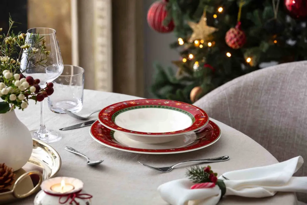 Villeroy & Boch Toy's Delight Set van 12 - 12-delig - Rood