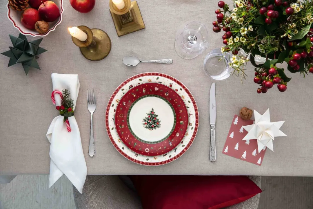 Villeroy & Boch Toy's Delight Set van 12 - 12-delig - Rood