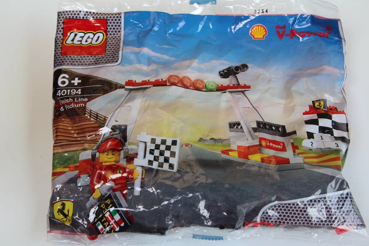LEGO Finish Line & Podium 40194 - 60 Stenen - afbeelding 2 van 2