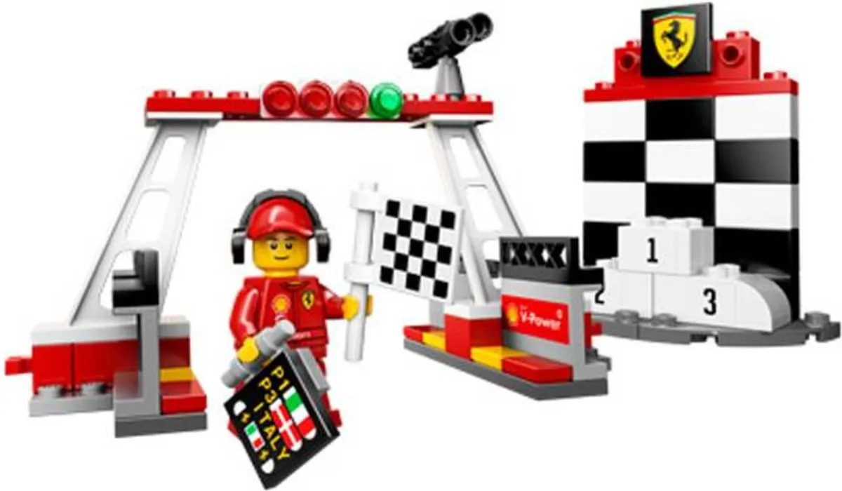 LEGO Finish Line & Podium 40194