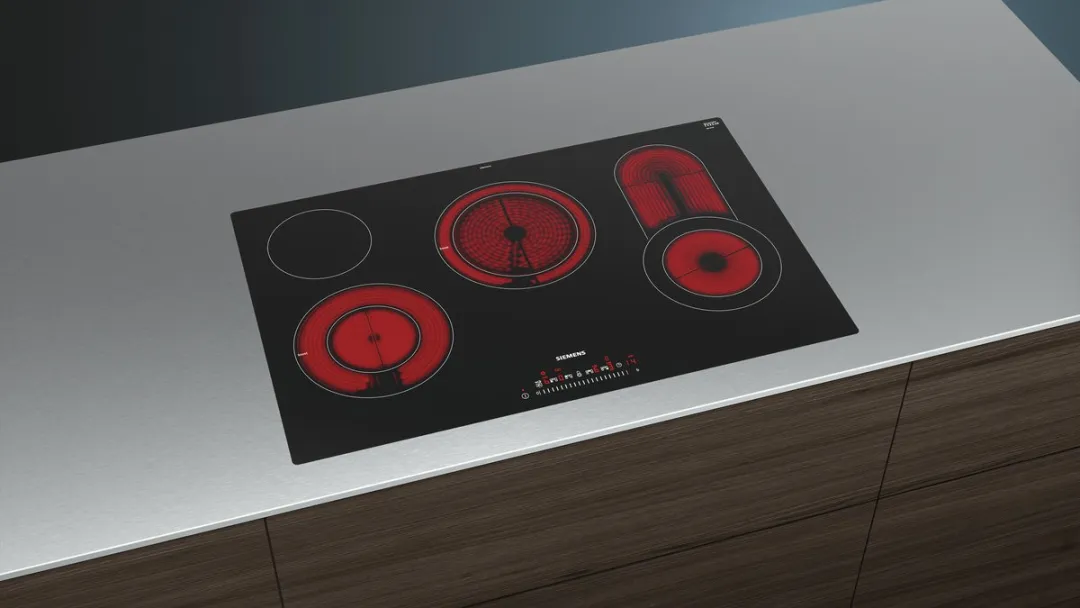 Siemens ET801FCP1D Keramische Kookplaat 80cm - 4 Zones - Zwart/Roestvrijstaal