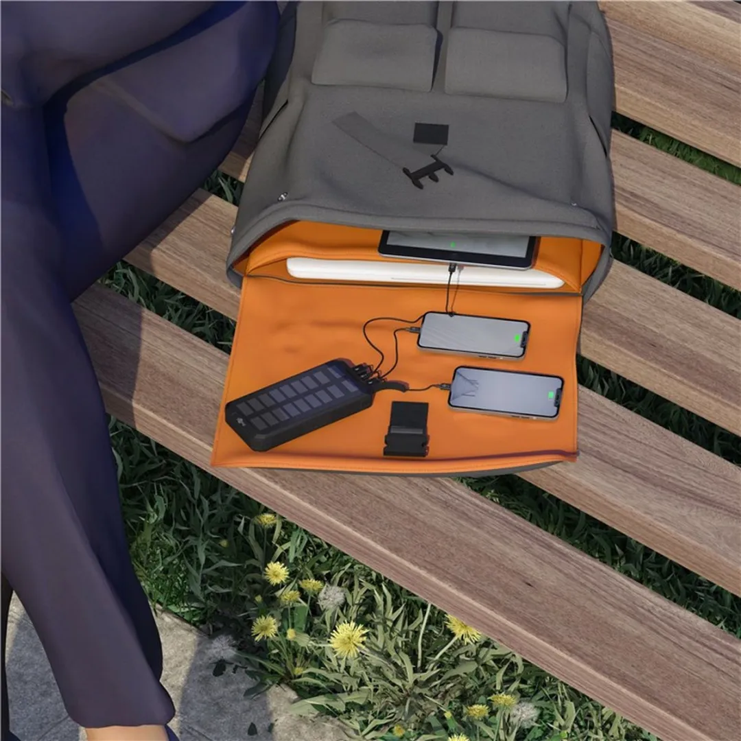 Goobay Powerbank 20.000mAh Fast Charge Solar - 3x USB - Zwart