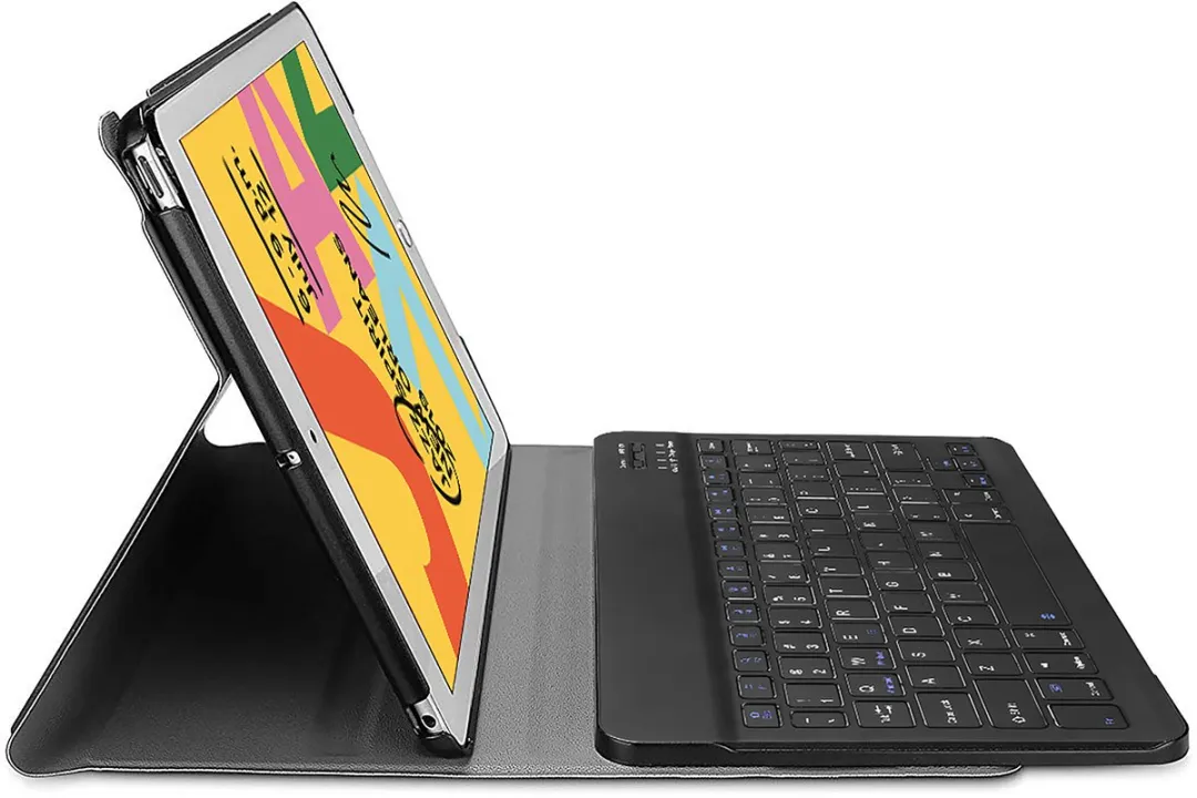 Just in Case 8327871 Tablethoes met Toetsenbord - iPad 10.2" - Zwart