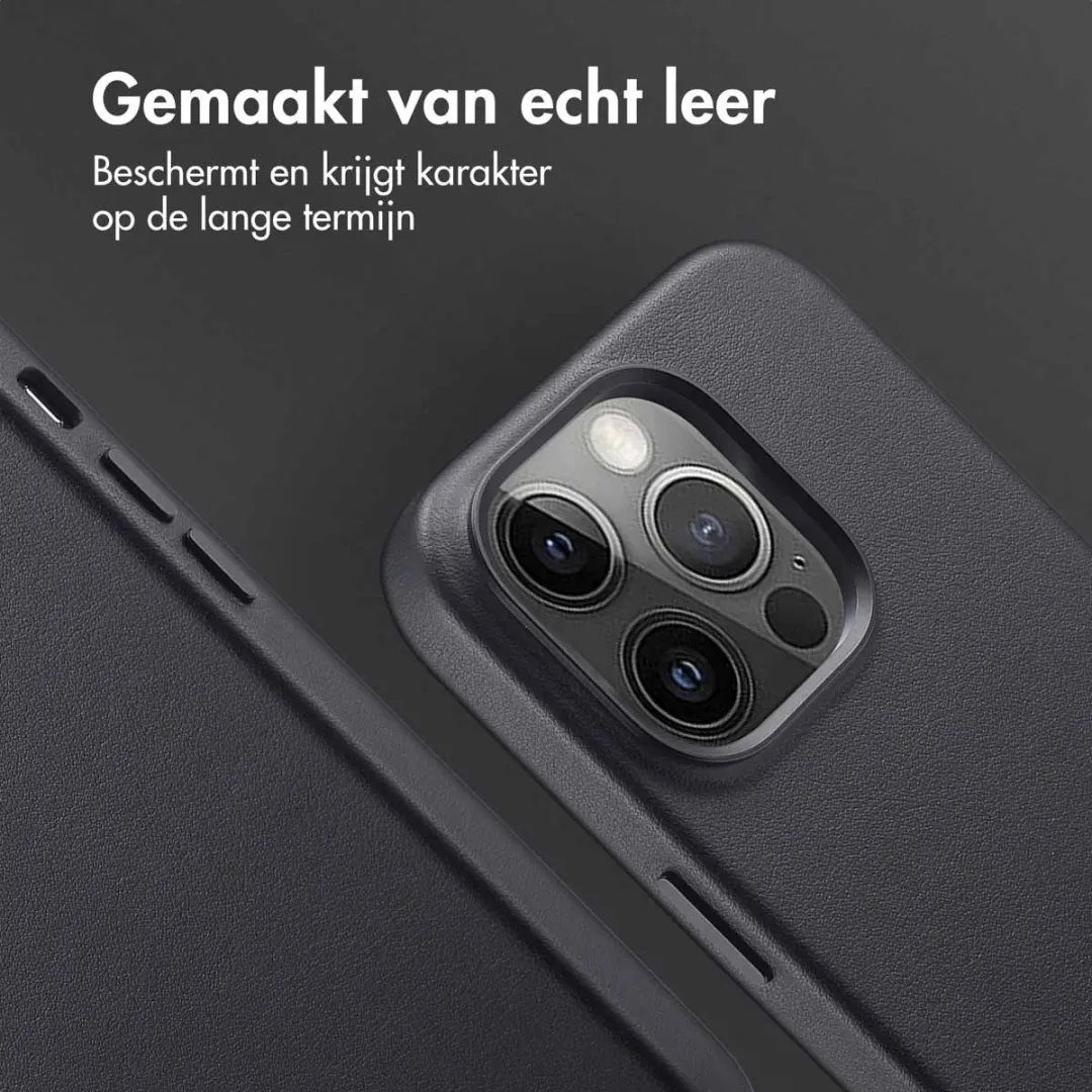 Accezz Hoesje iPhone 14 Pro MagSafe - Black