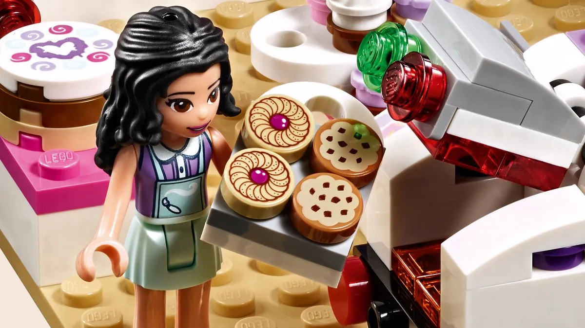 LEGO Friends Emma's Kunstcafé 41336 - 378 Stukken - afbeelding 6 van 6