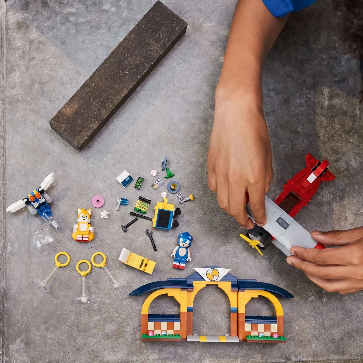 LEGO Sonic the Hedgehog Tails Werkplaats & Tornado 76991 - 376 Stukken - afbeelding 5 van 6