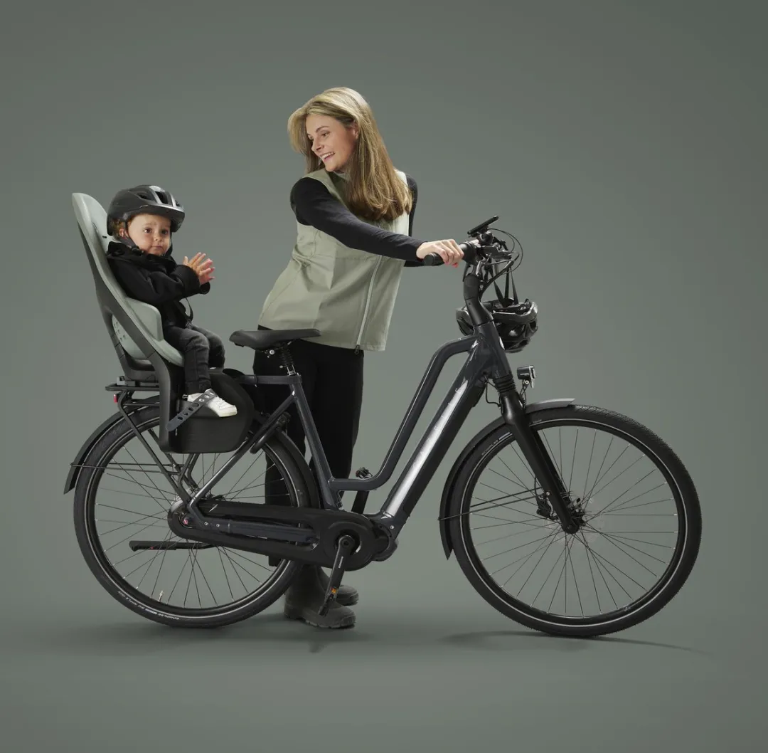 Thule Yepp 2 Maxi Fietsstoeltje Midnight Black - MIK HD