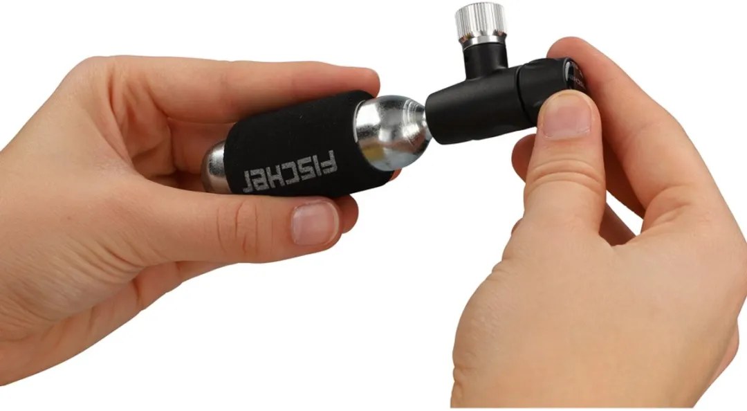 Fischer Fietspomp met CO2-patroon - Geschikt voor Auto/Presta/Dunlop