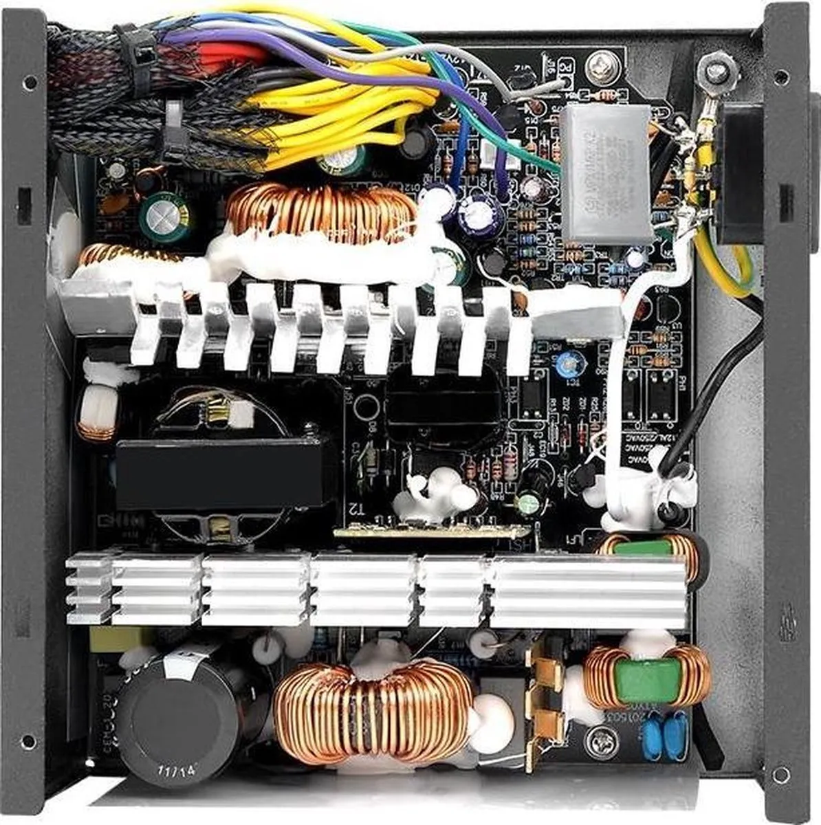 Thermaltake TR2 S PS-TRS-0600NPCWEU-2 600W Voeding - Kleurloos