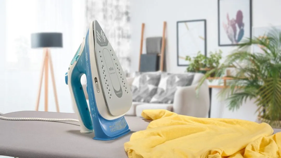 Braun FreeStyle 3 FI 3144 Stoomstrijkijzer 2400W - Blauw