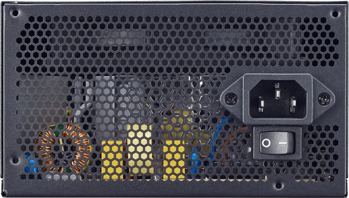 Cooler Master MWE 750 Bronze V2 MPE-7501-ACABW-BEU Voeding - 750W - Zwart