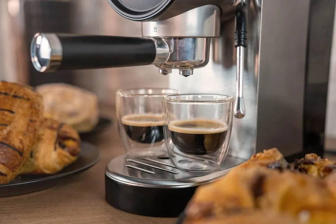Unold Piccpresso 28636 Espressomachine - 2 Kopjes - 0,9L - Zwart/RVS