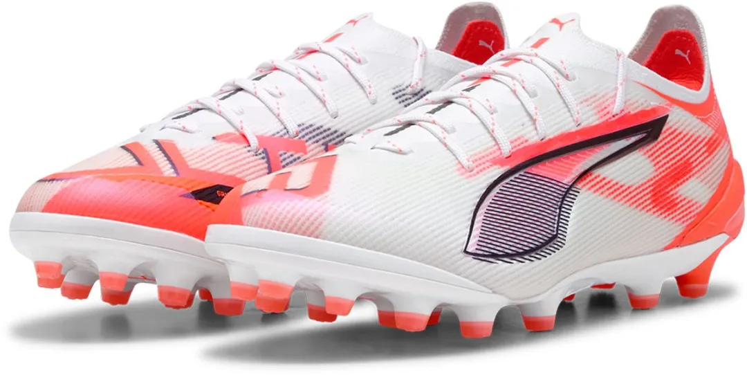 PUMA Ultra 5 Ultimate AG Voetbalschoenen 45 - Wit