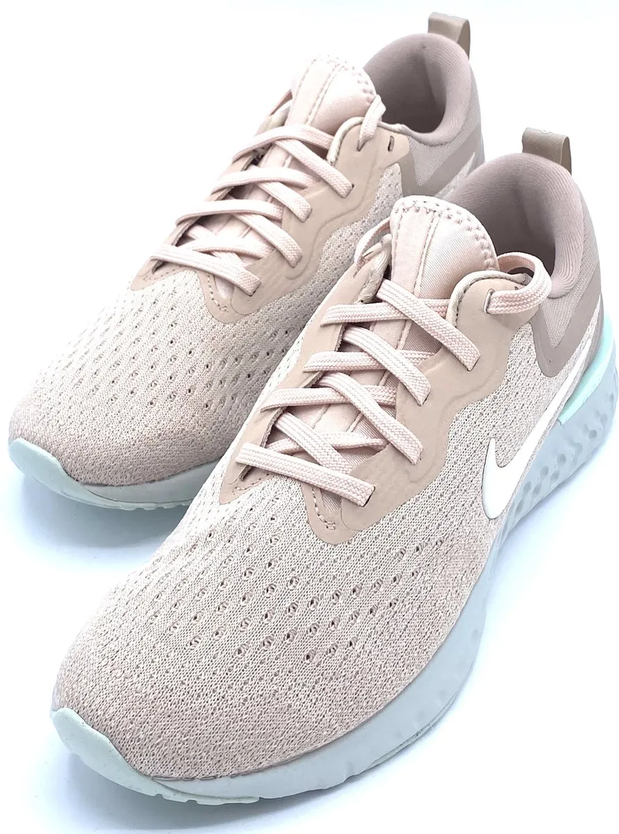 Nike Odyssey React Hardloopschoenen Dames - Maat 40 Roze