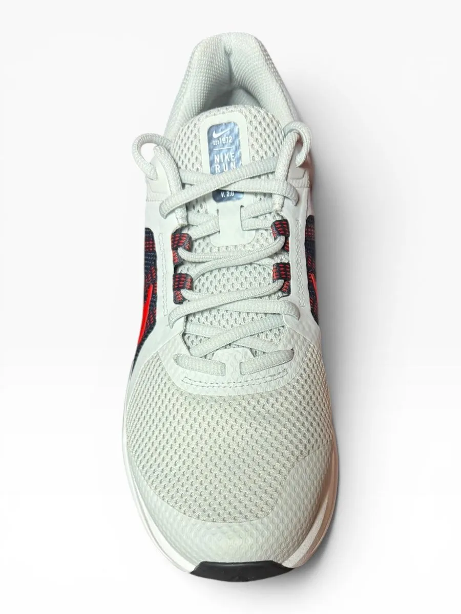 Nike Run Swift 2 Sportschoenen - Maat 45 - Grijs/Rood