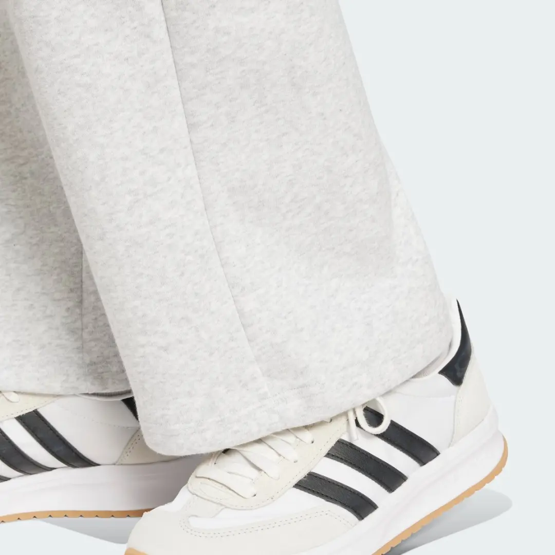 Adidas Sportswear Essentials Small Logo Feel Cozy Trainingsbroek L - Grijs