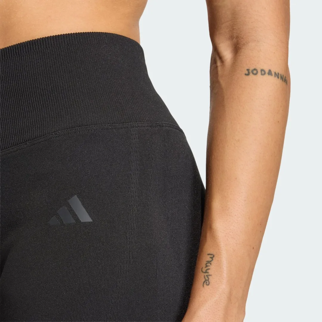 Adidas Performance Workout Essentials Knit Scrunch Legging 5-Inch - Zwart