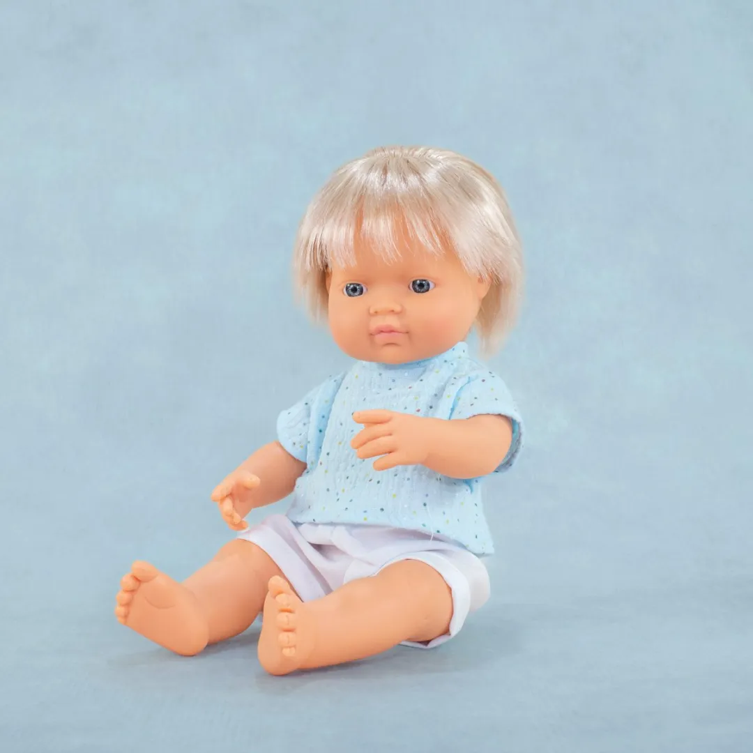 Miniland Pop Europese Jongen Blondharig 38cm 33201 - Multicolor - afbeelding 6 van 6