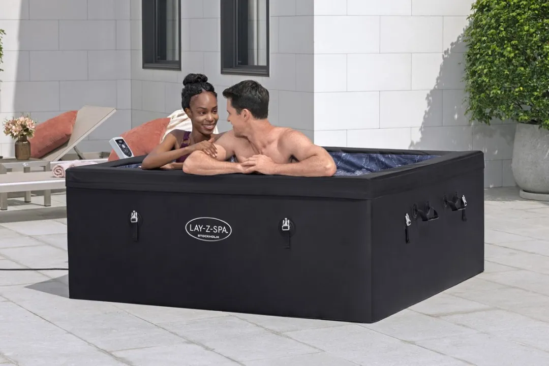Bestway Lay-Z-Spa Stockholm ThermaCore UltraFit Smart AirJet 6 - 140 Jets - 164cm Zwart